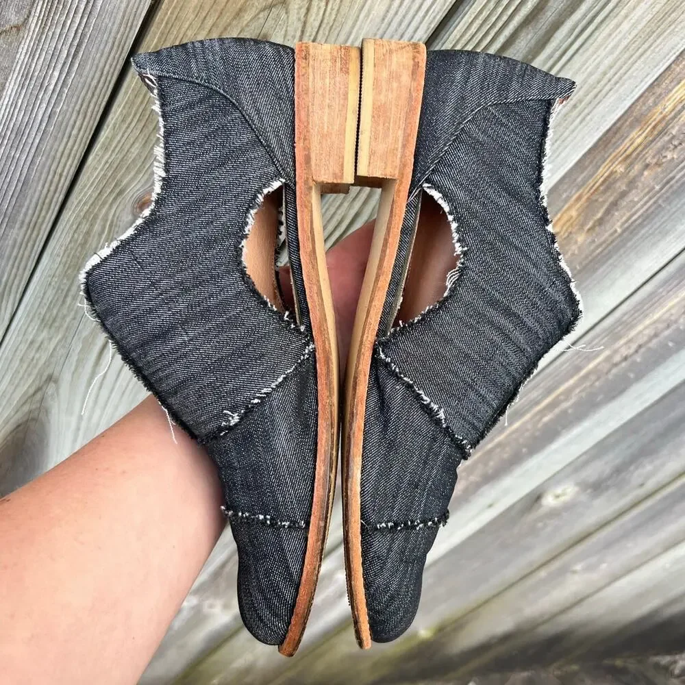 ALL BLACK Anthropologie Denim Oxford 40.5 Black‎ Raw Edge Deconstructed Flat